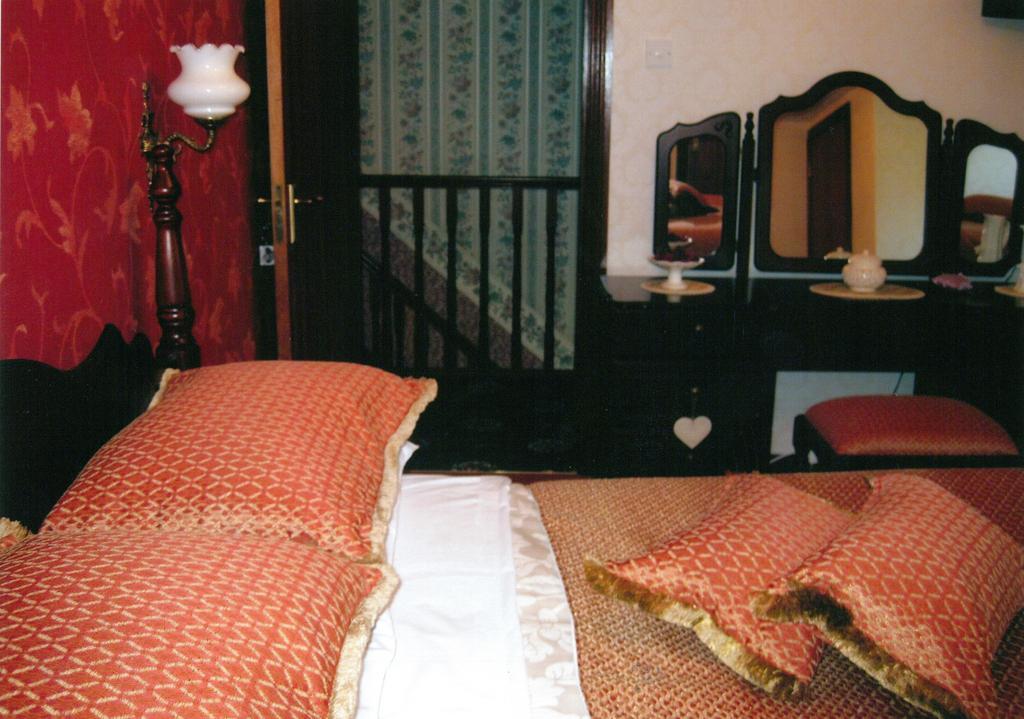 Sleepy Hollow B&B Ballymena Zimmer foto